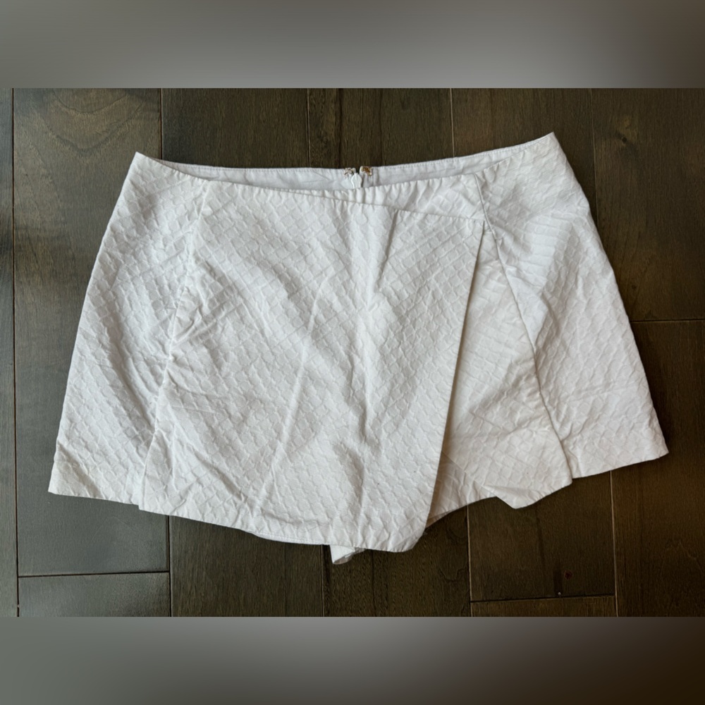 Lilly Pulitzer White Skort